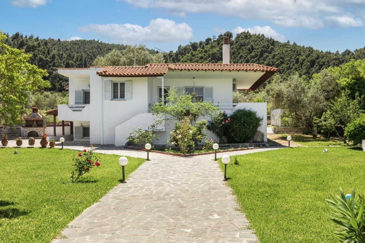 M&M Villa Vourvourou Exteriör bild
