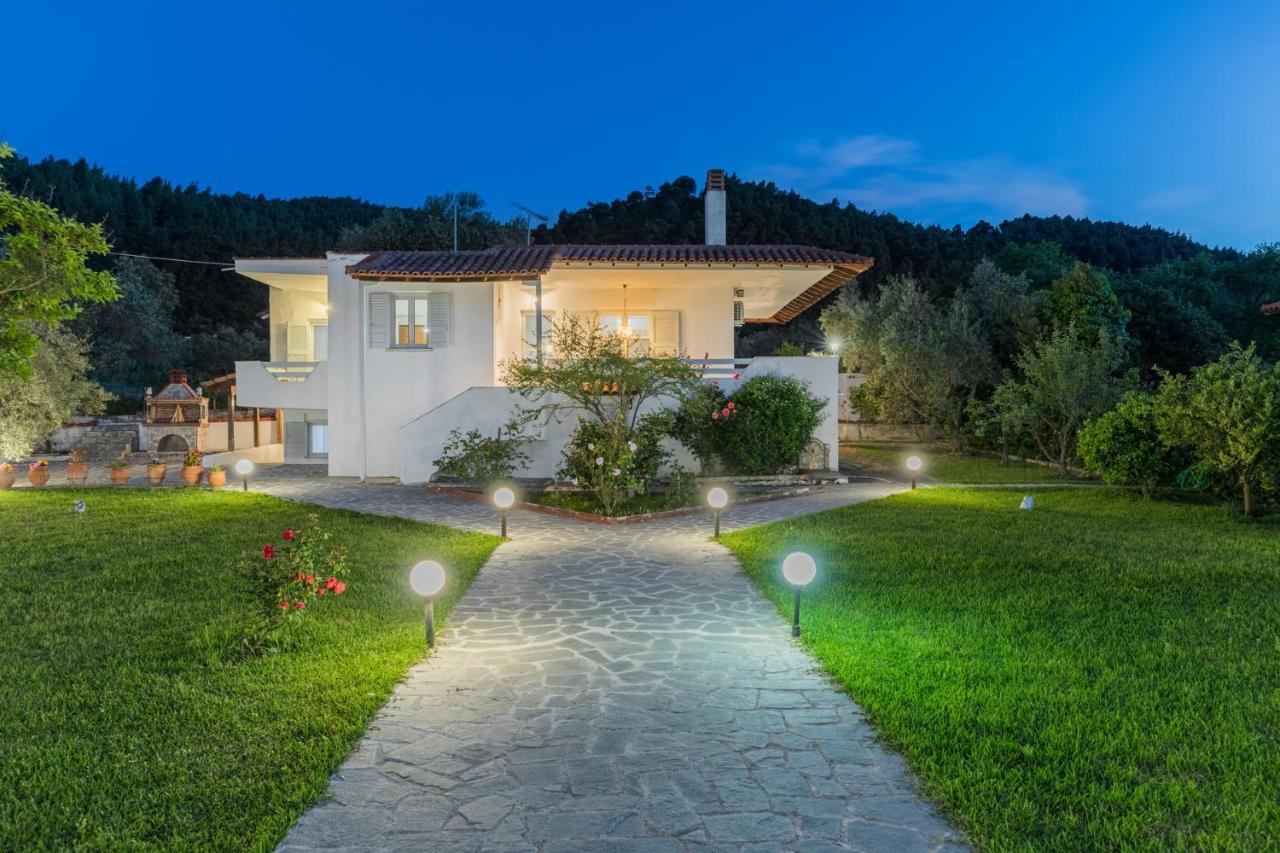 M&M Villa Vourvourou Exteriör bild