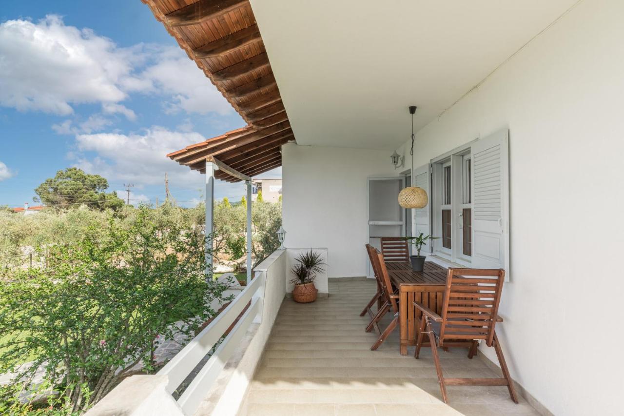 M&M Villa Vourvourou Exteriör bild