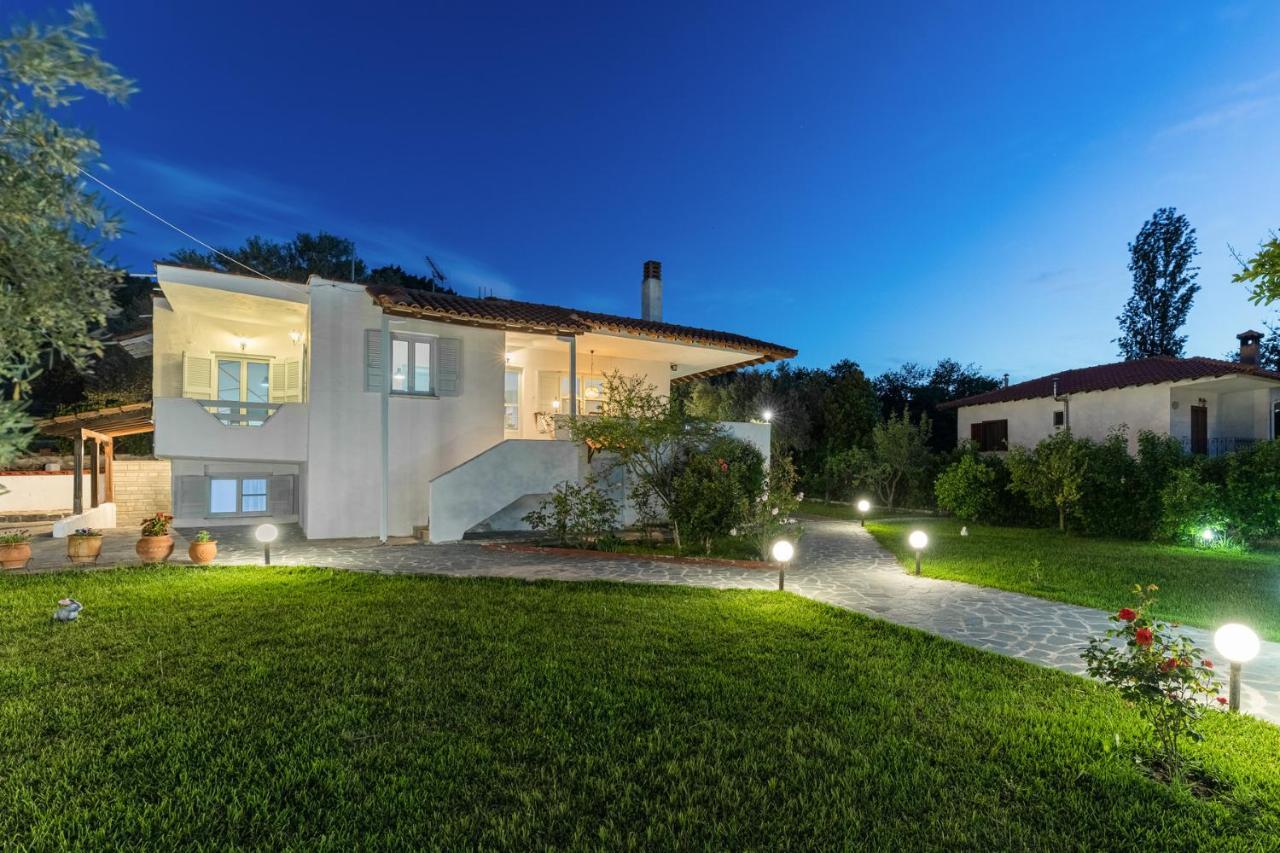 M&M Villa Vourvourou Exteriör bild